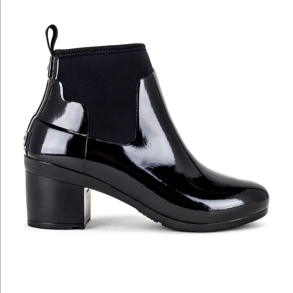 Hunter Mid Heel Gloss Rain Bootie
